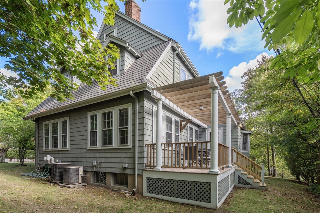 21 Hancock Rd
