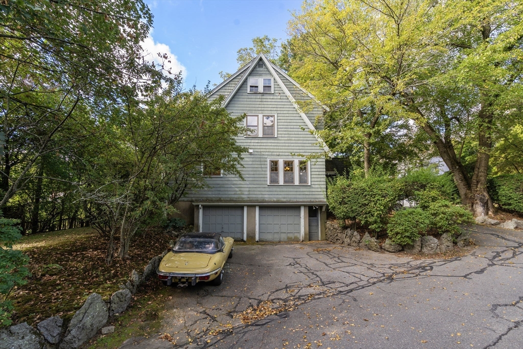 21 Hancock Rd