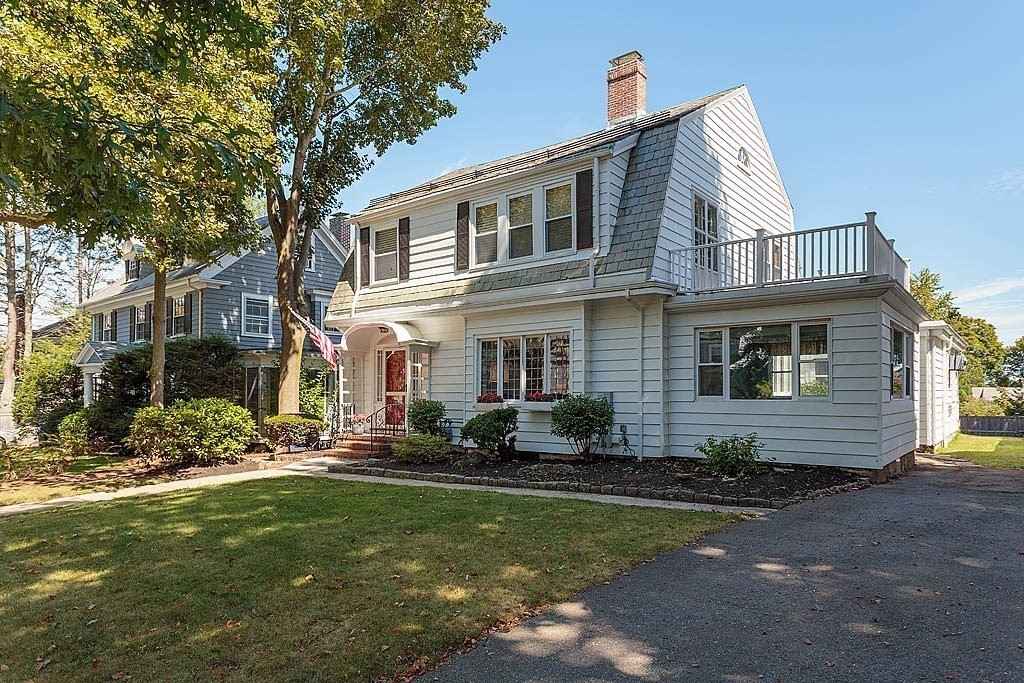 104 Stratford Street