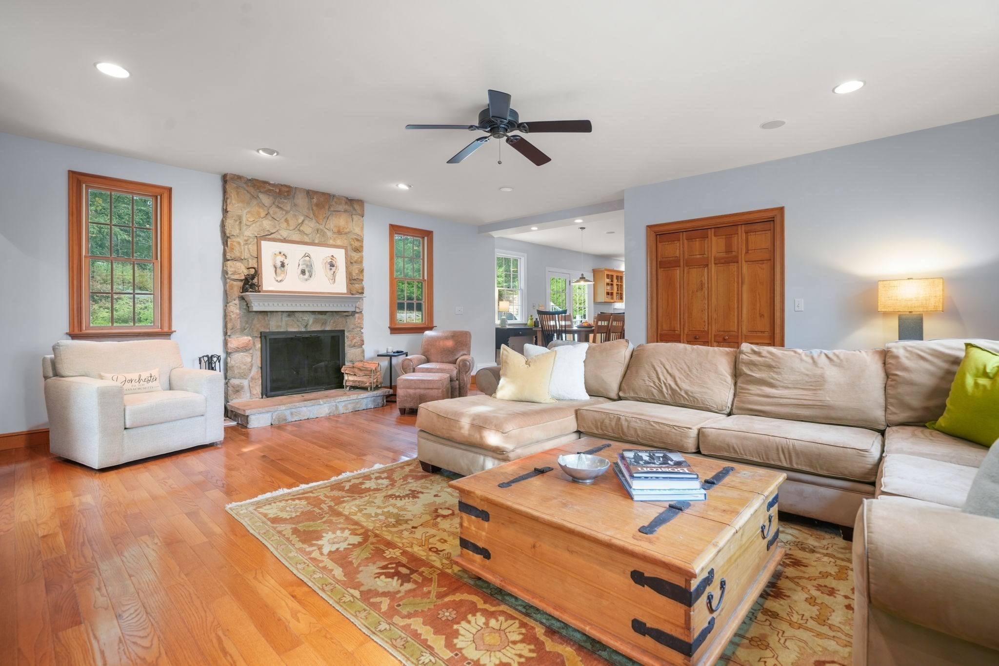 55 Brook Farm Rd