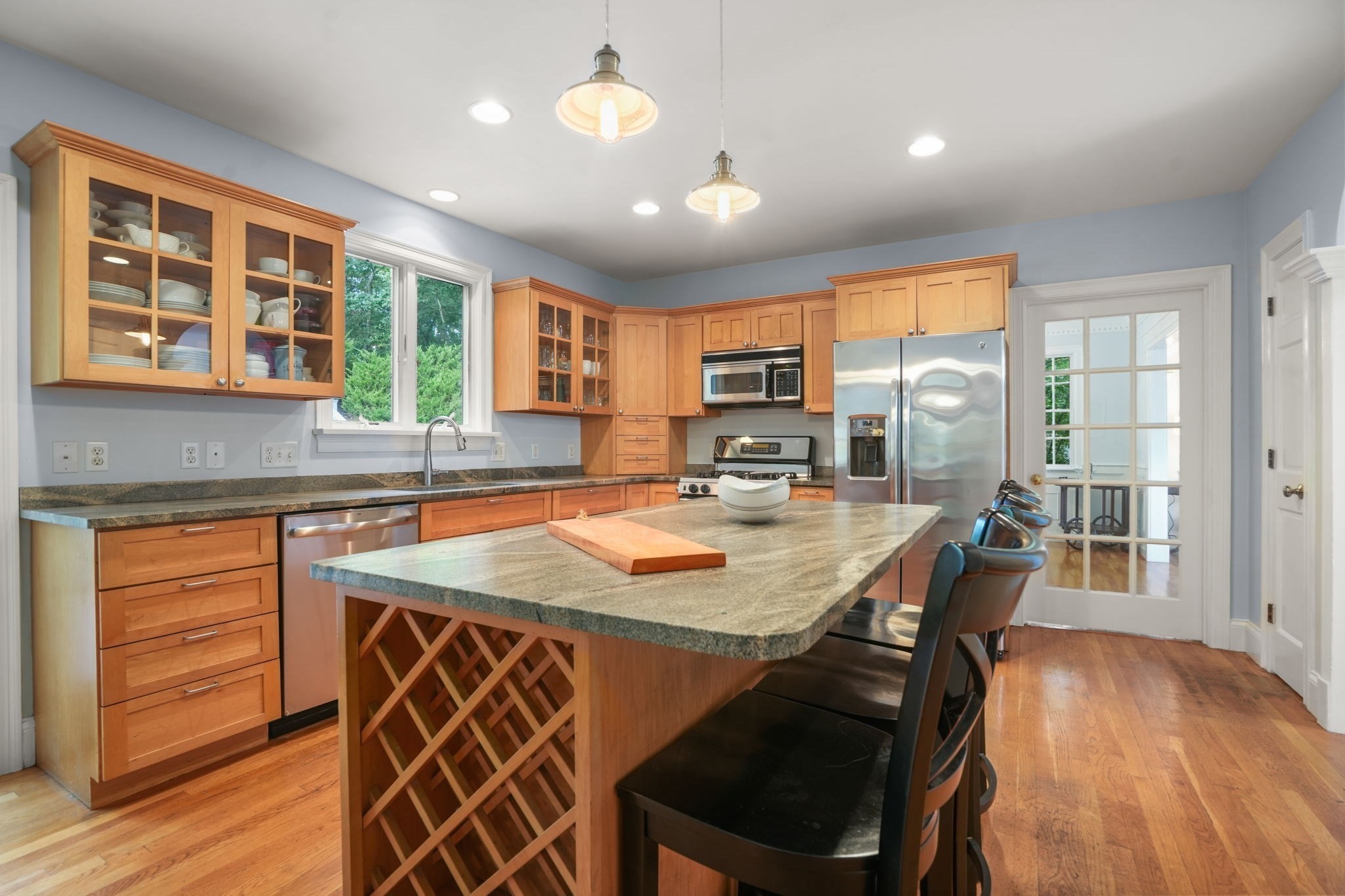 55 Brook Farm Rd