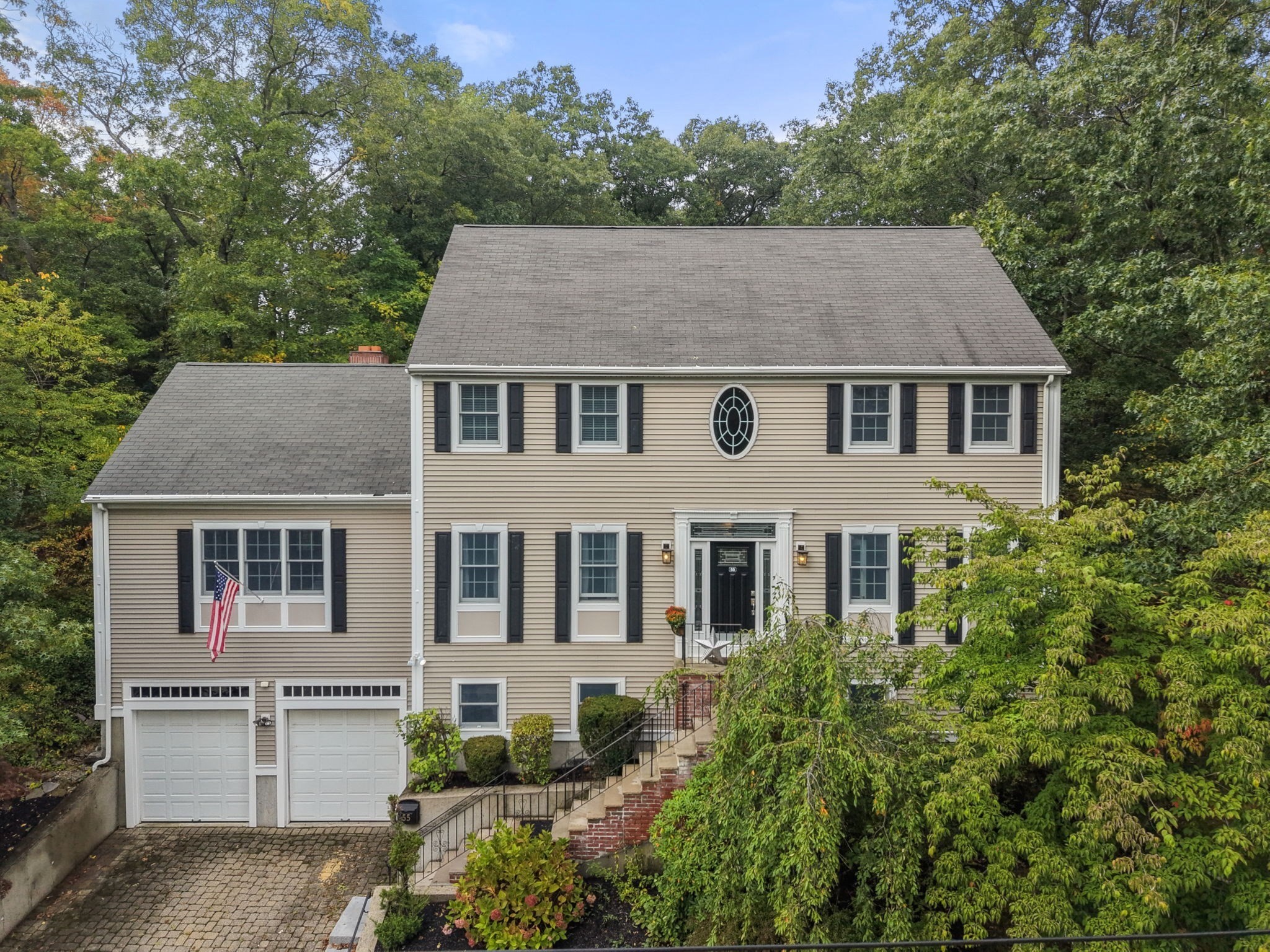 55 Brook Farm Rd