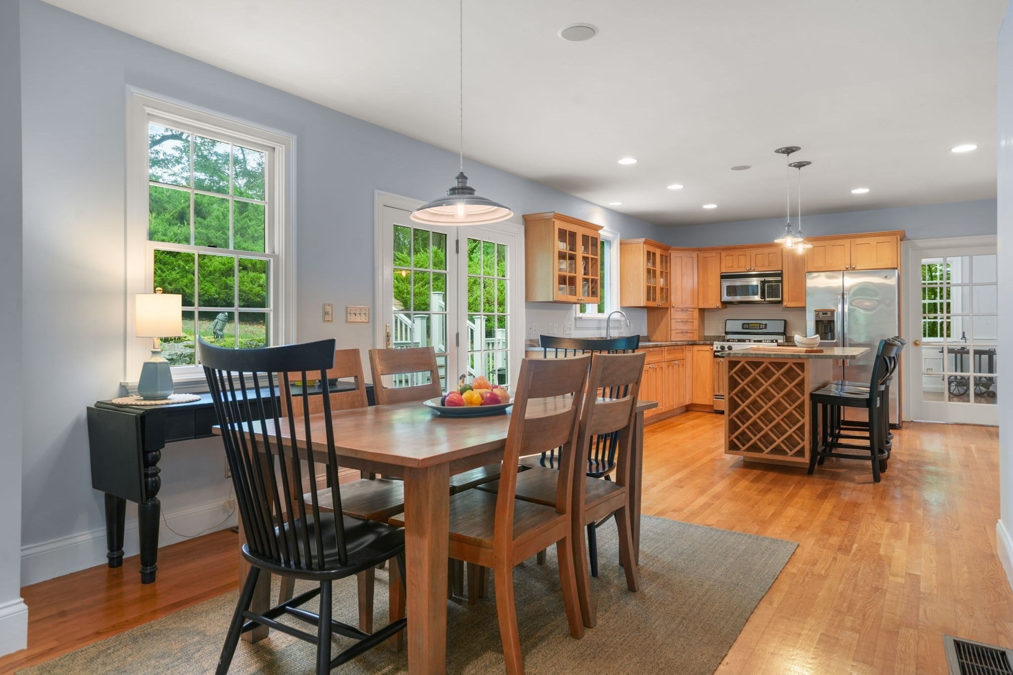 55 Brook Farm Rd