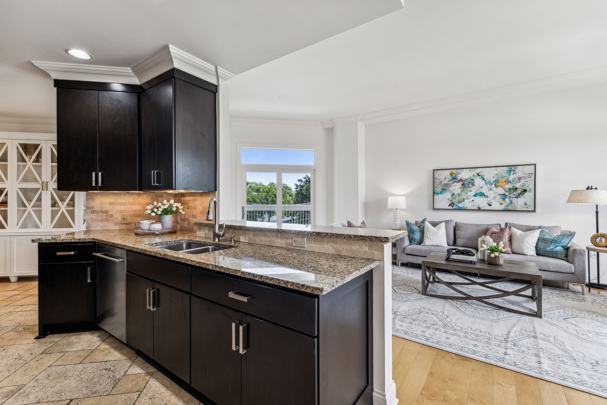 110 31st Ave, N Unit: 407