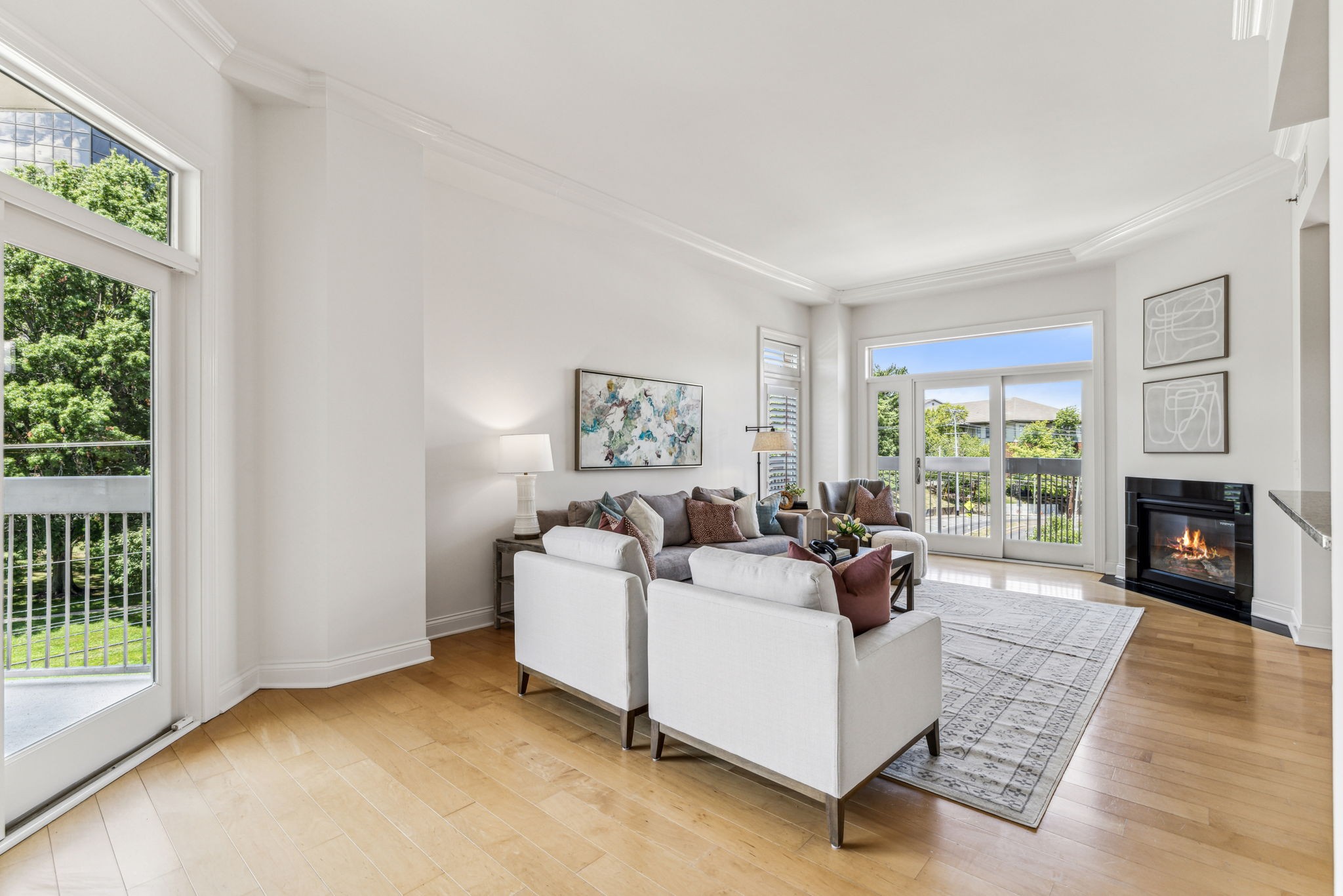 110 31st Ave, N Unit: 407