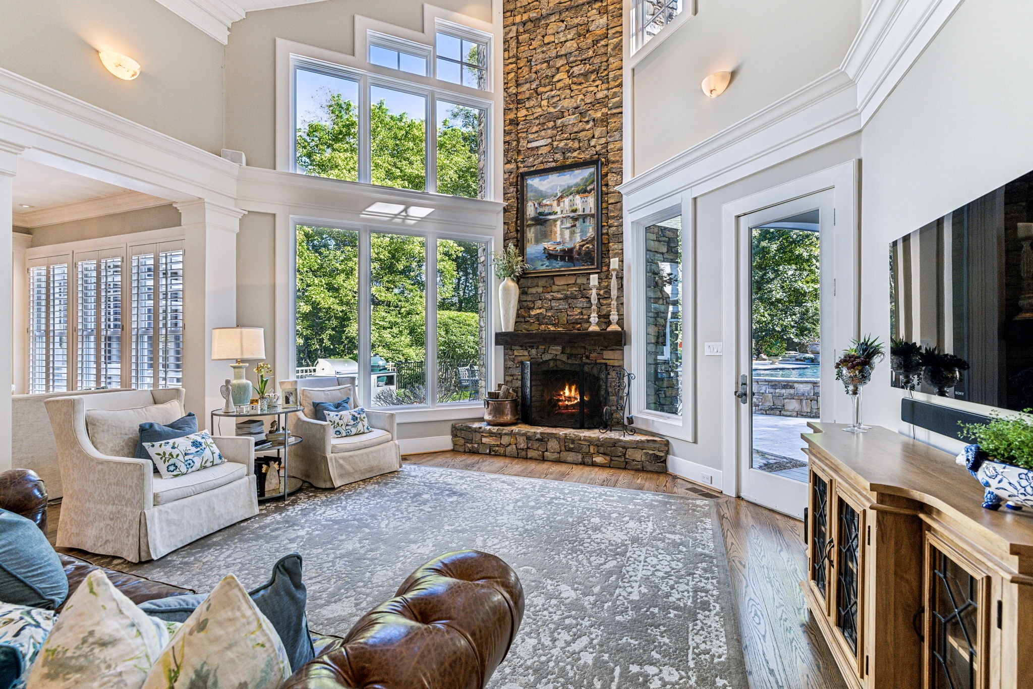 6351 Shadow Ridge
