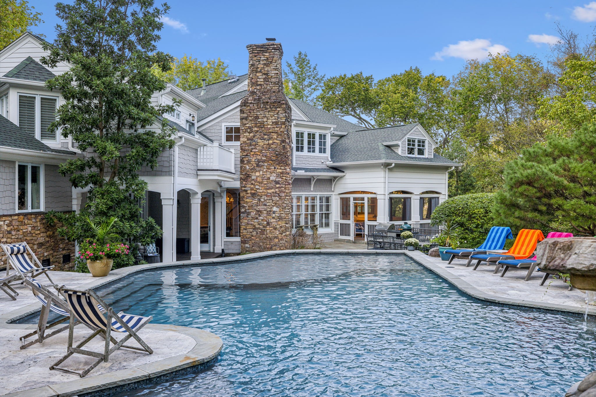 6351 Shadow Ridge