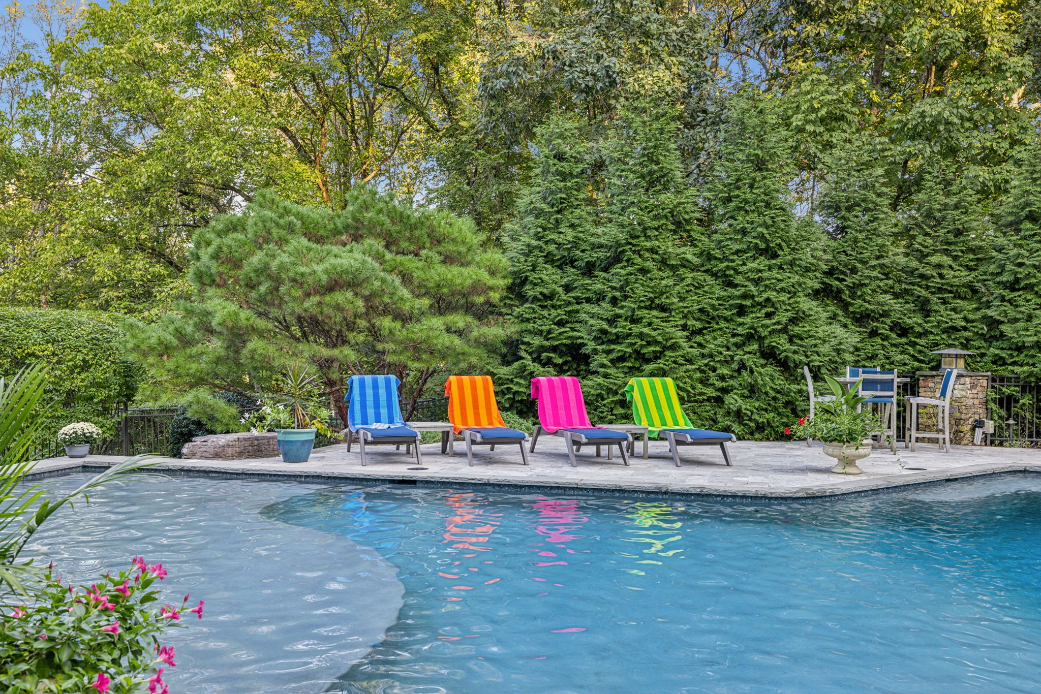 6351 Shadow Ridge