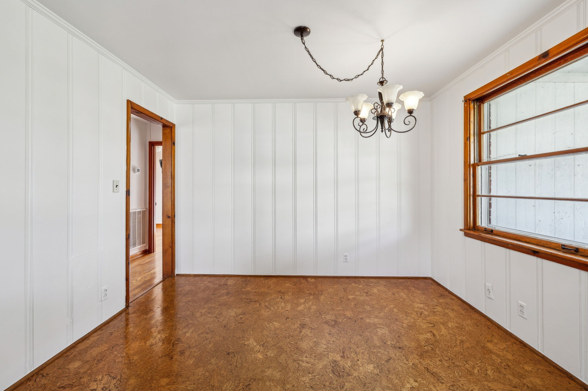 1435 Roberts
