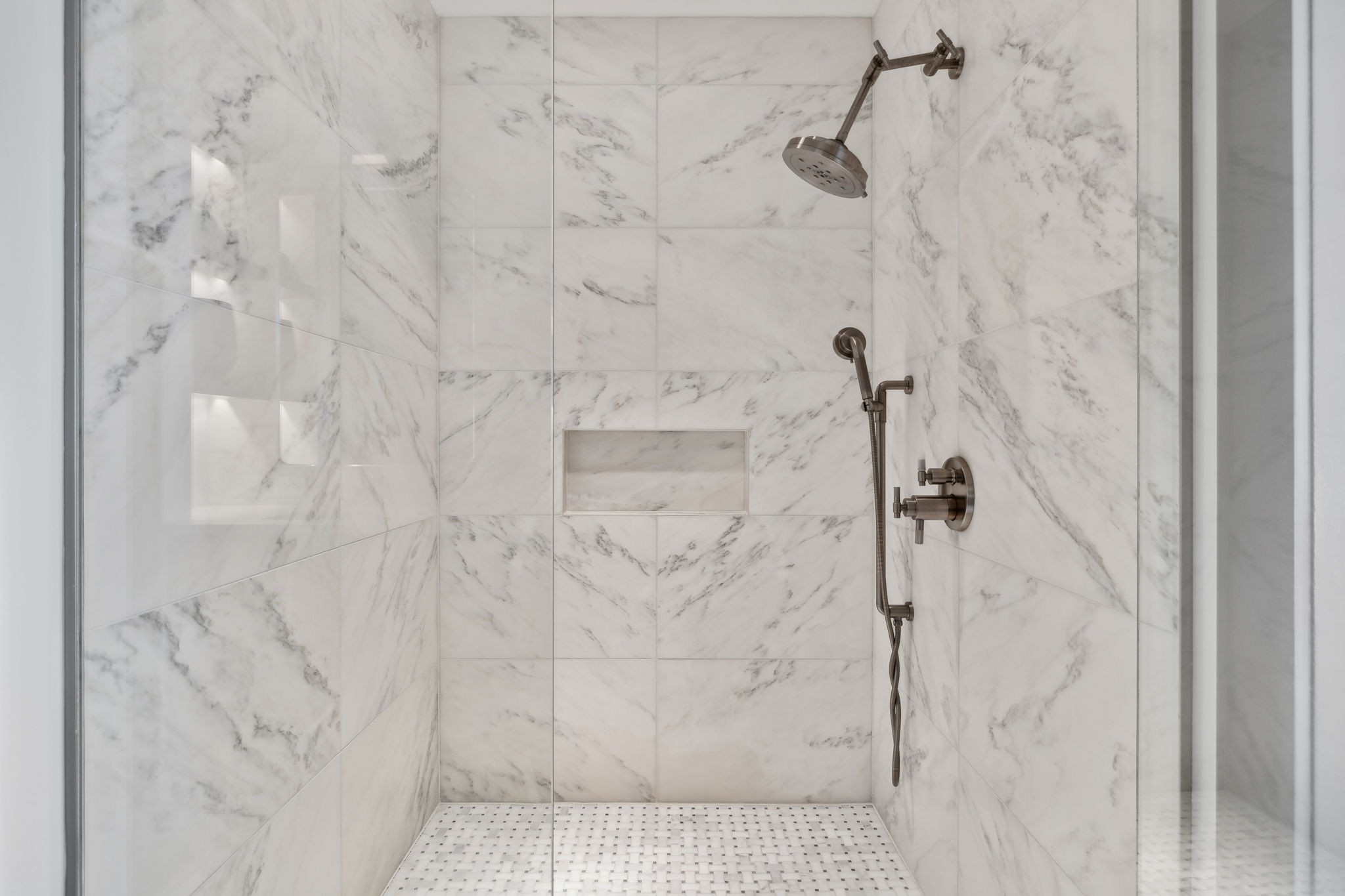 1616 West End Avenue Unit: 2008