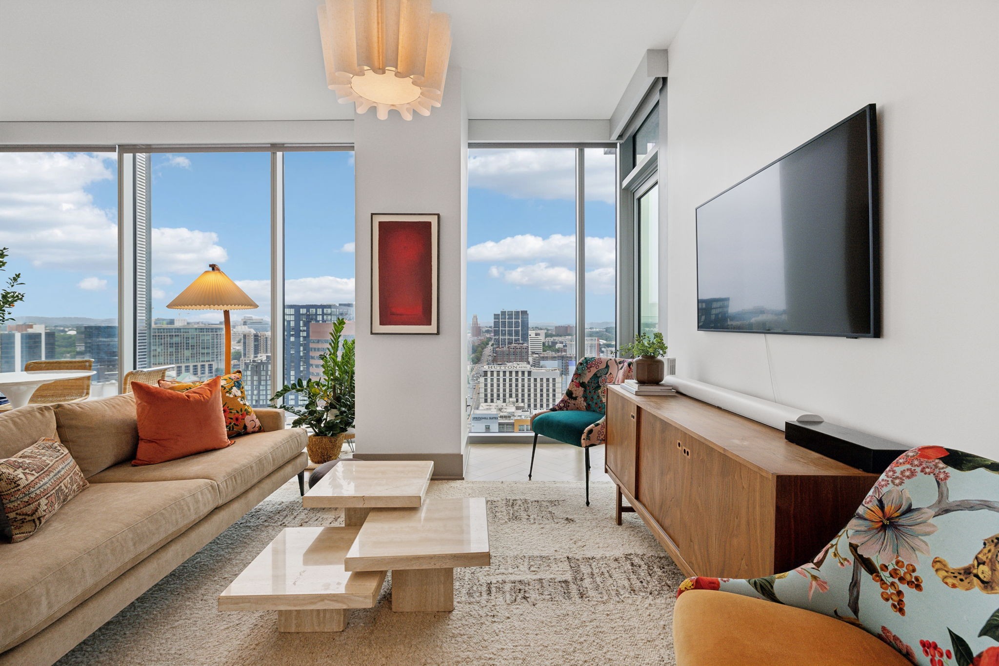 1616 West End Avenue Unit: 2008