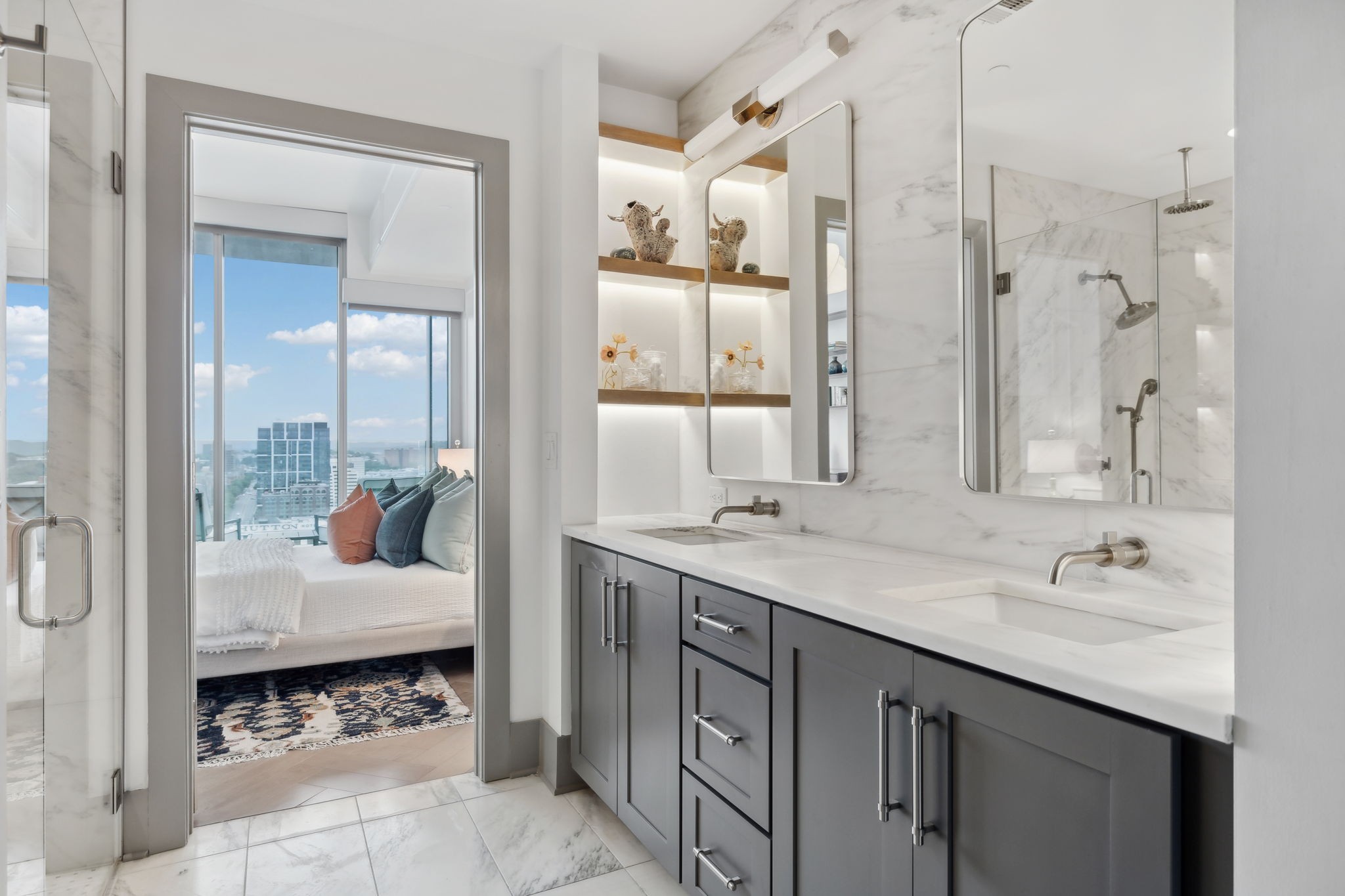 1616 West End Avenue Unit: 2008