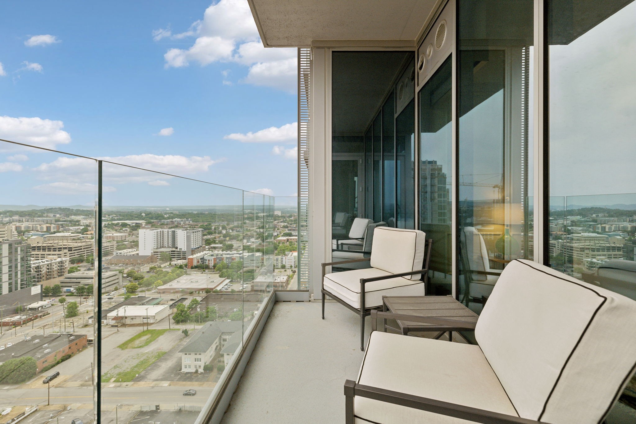 1616 West End Avenue Unit: 2008