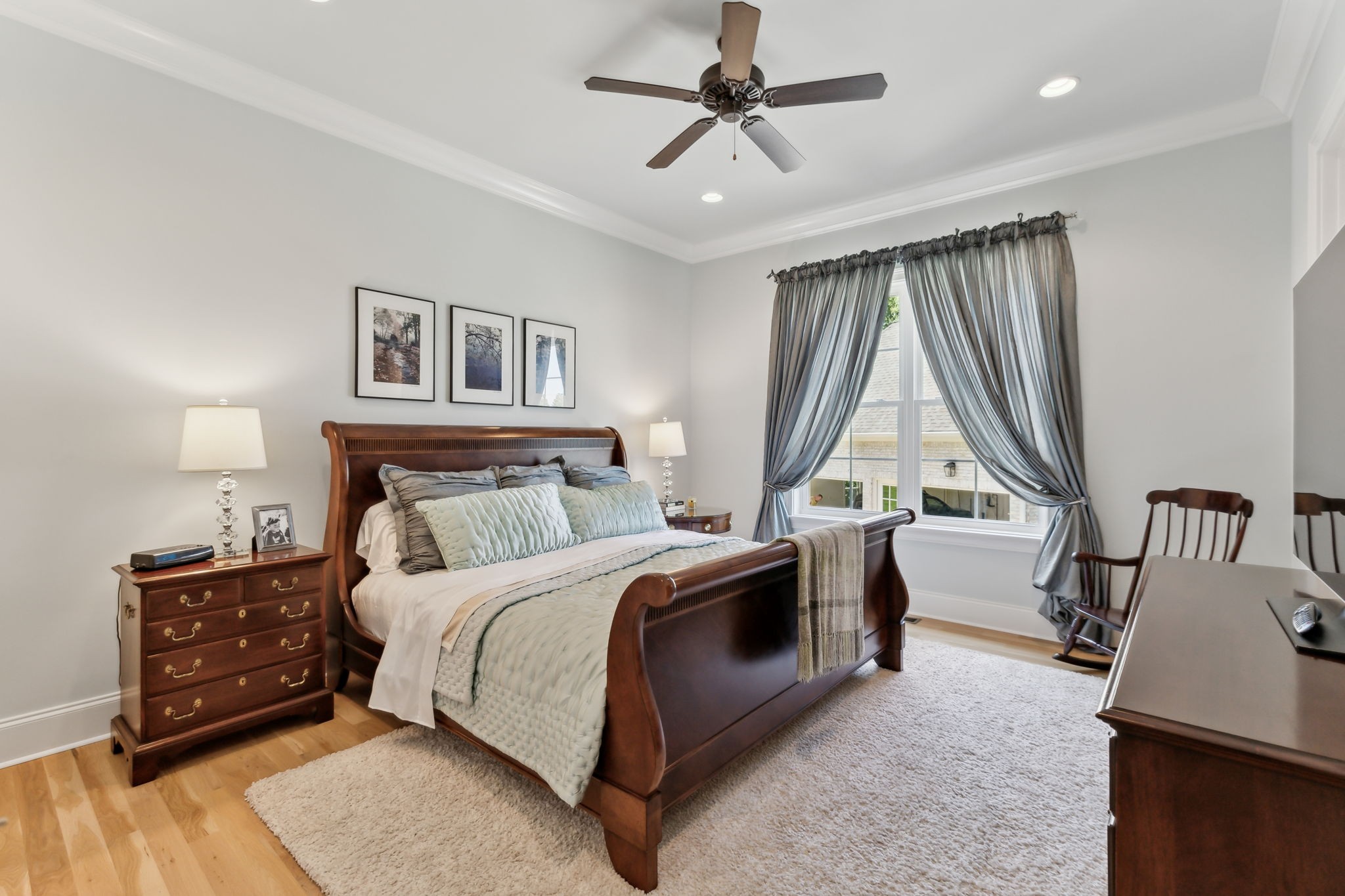 4043 Old Light Circle
