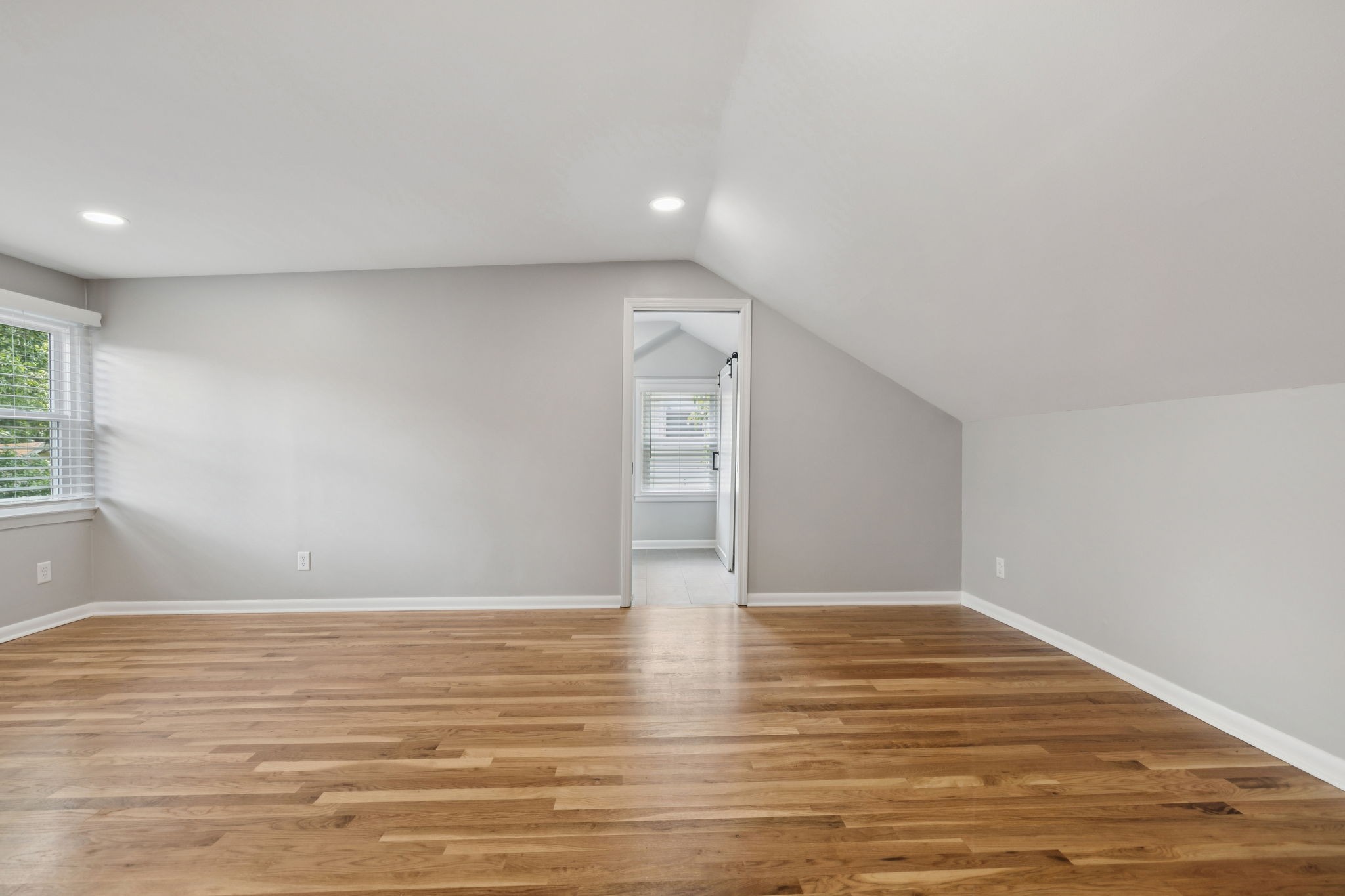 2815 Acklen