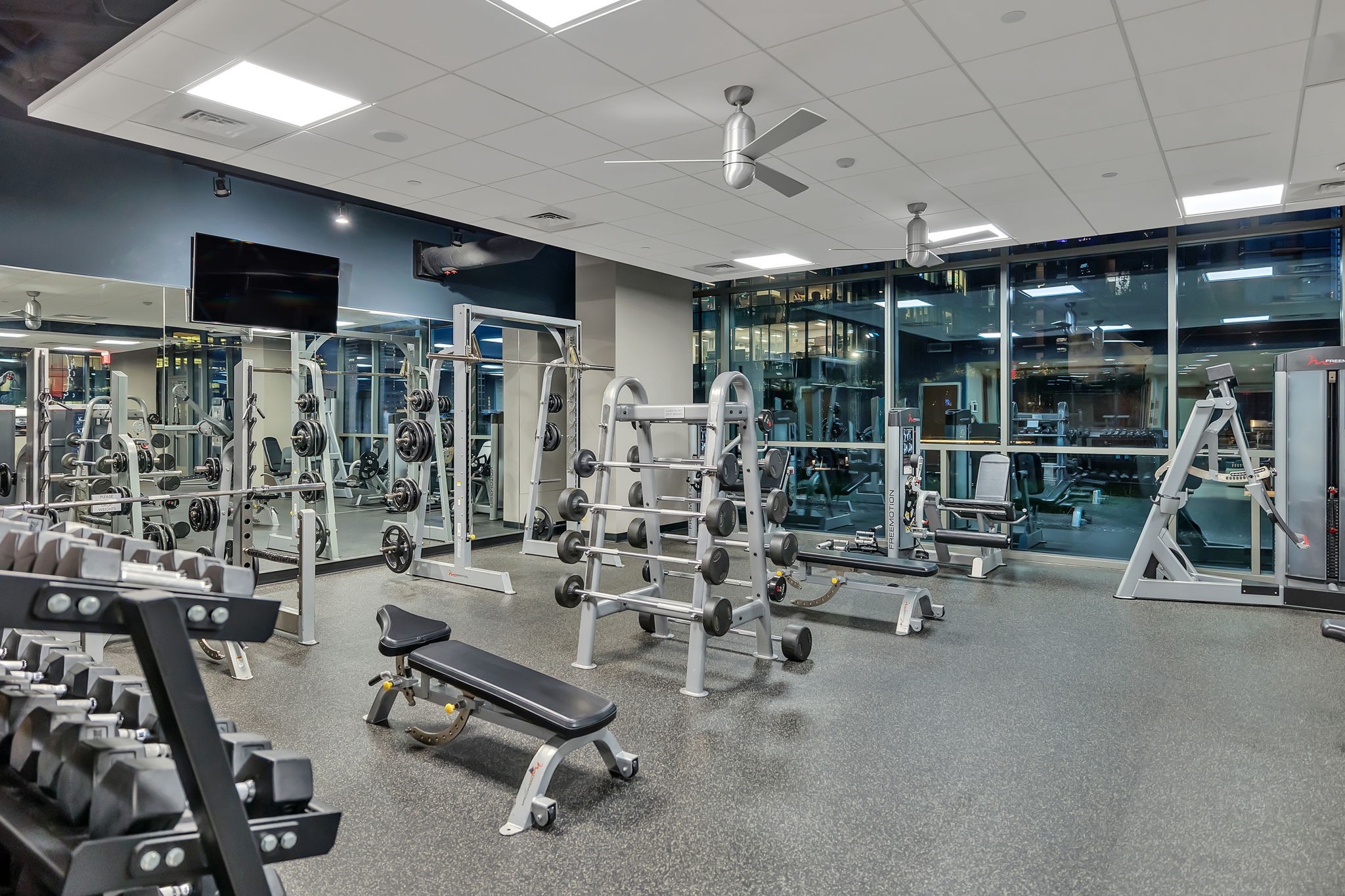 1212 Laurel Unit: 406
