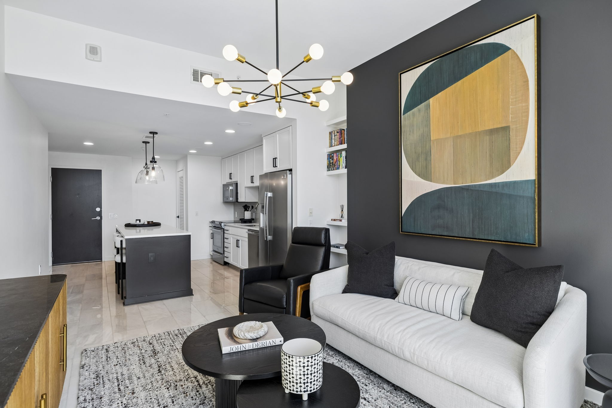 1212 Laurel Unit: 406