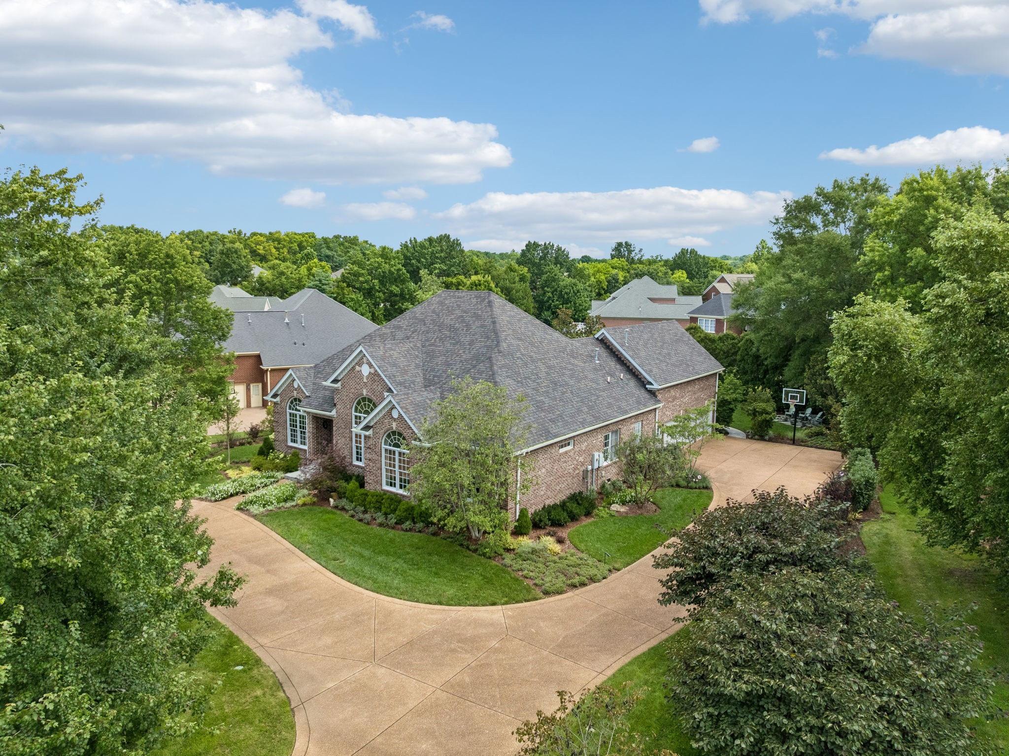 1242 Concord Hunt