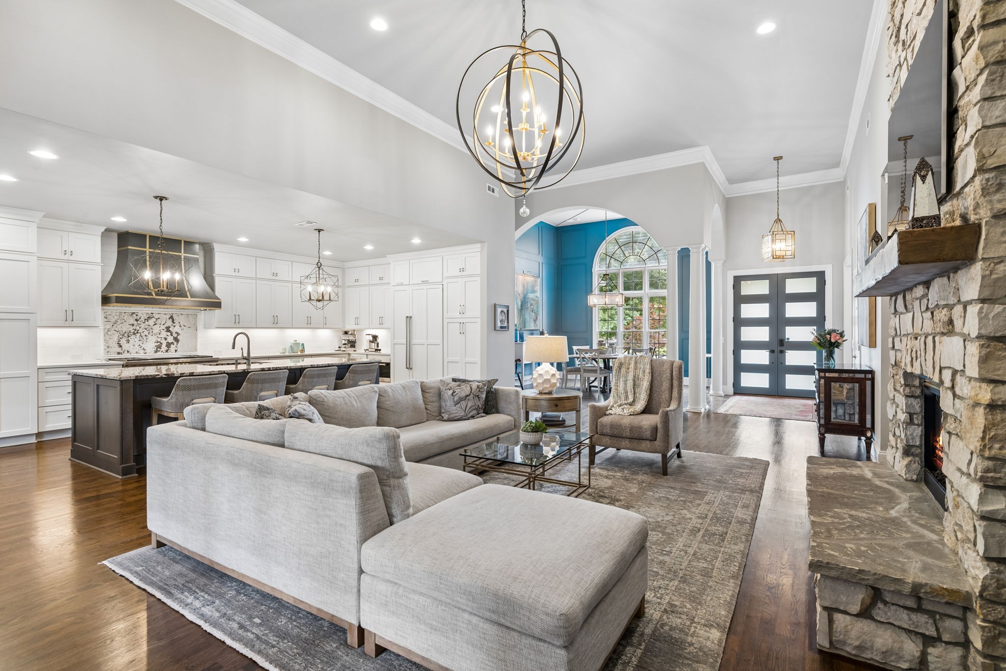 1242 Concord Hunt