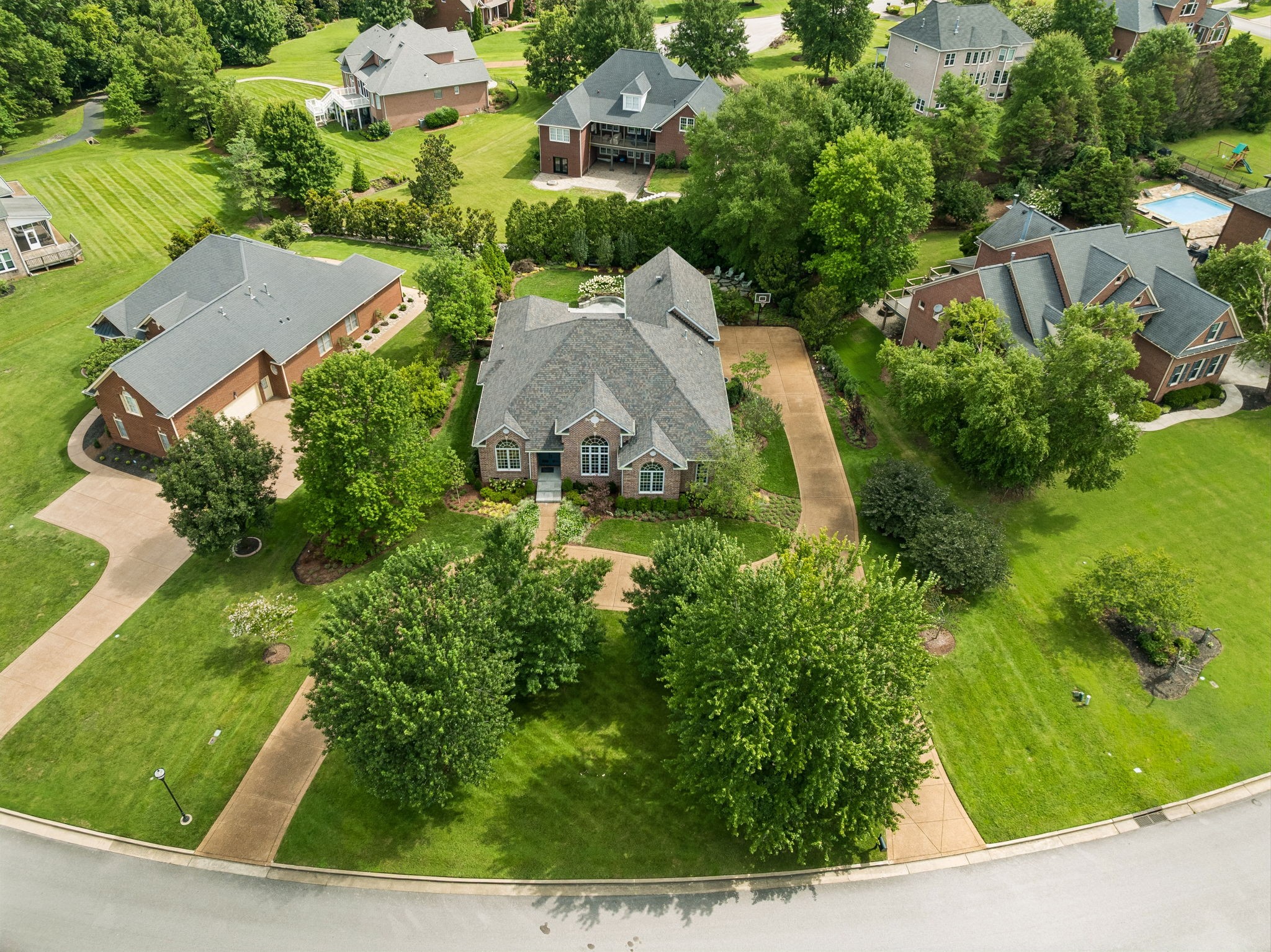 1242 Concord Hunt