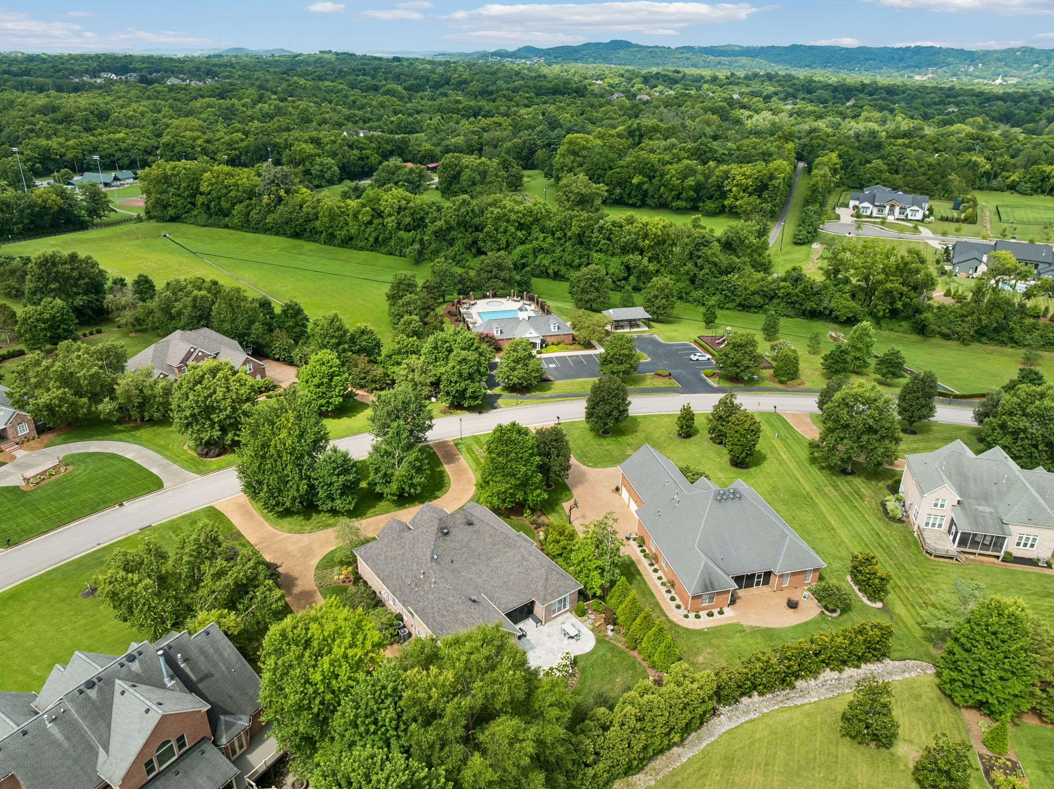 1242 Concord Hunt