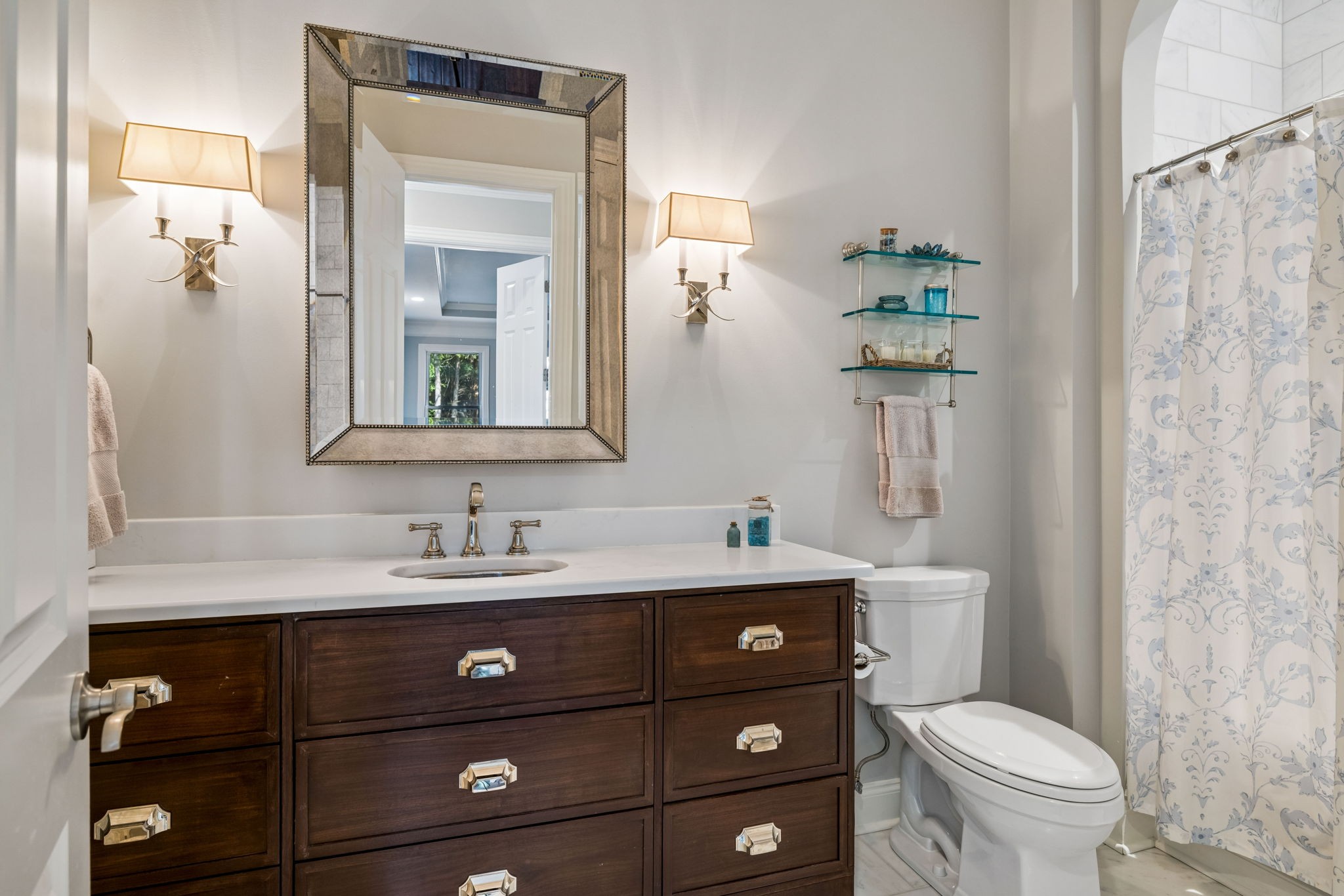 894 Arlington Heights