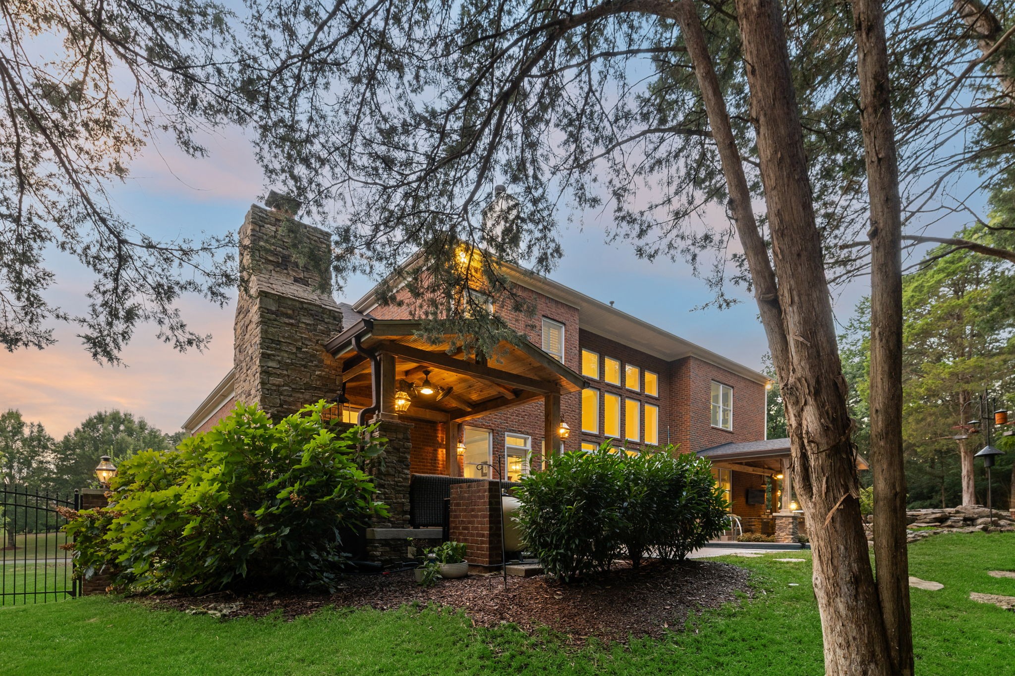 894 Arlington Heights