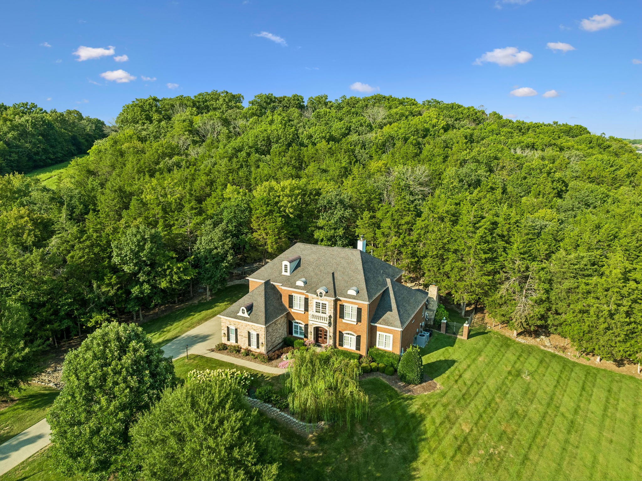 894 Arlington Heights