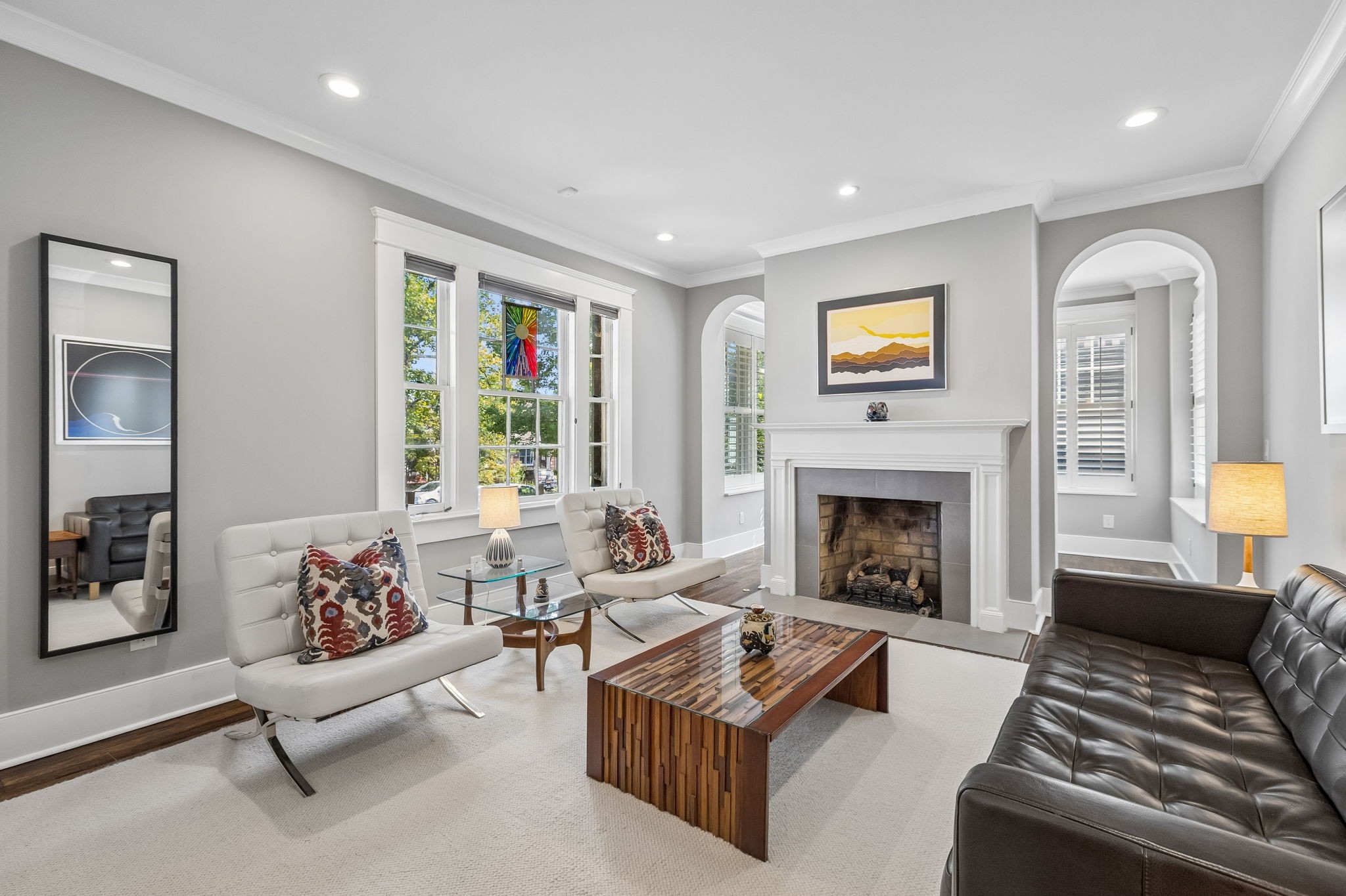 2813 Acklen