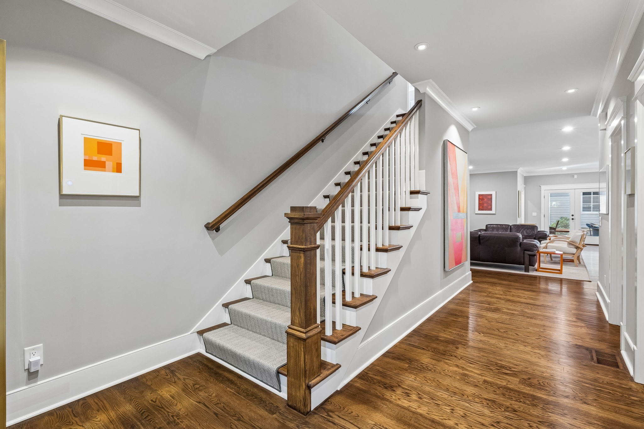 2813 Acklen