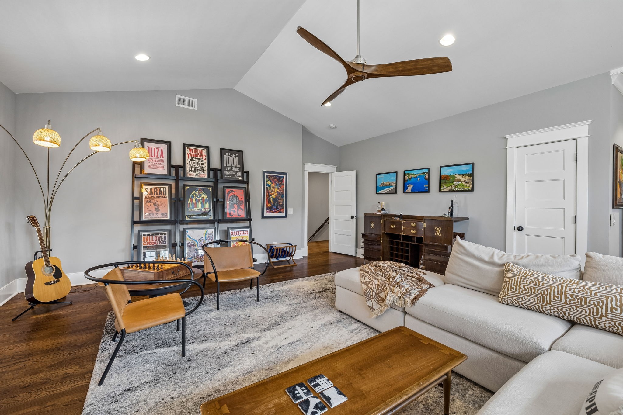 2813 Acklen