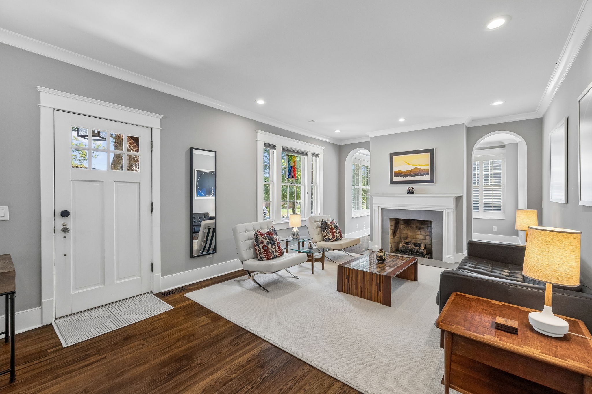 2813 Acklen