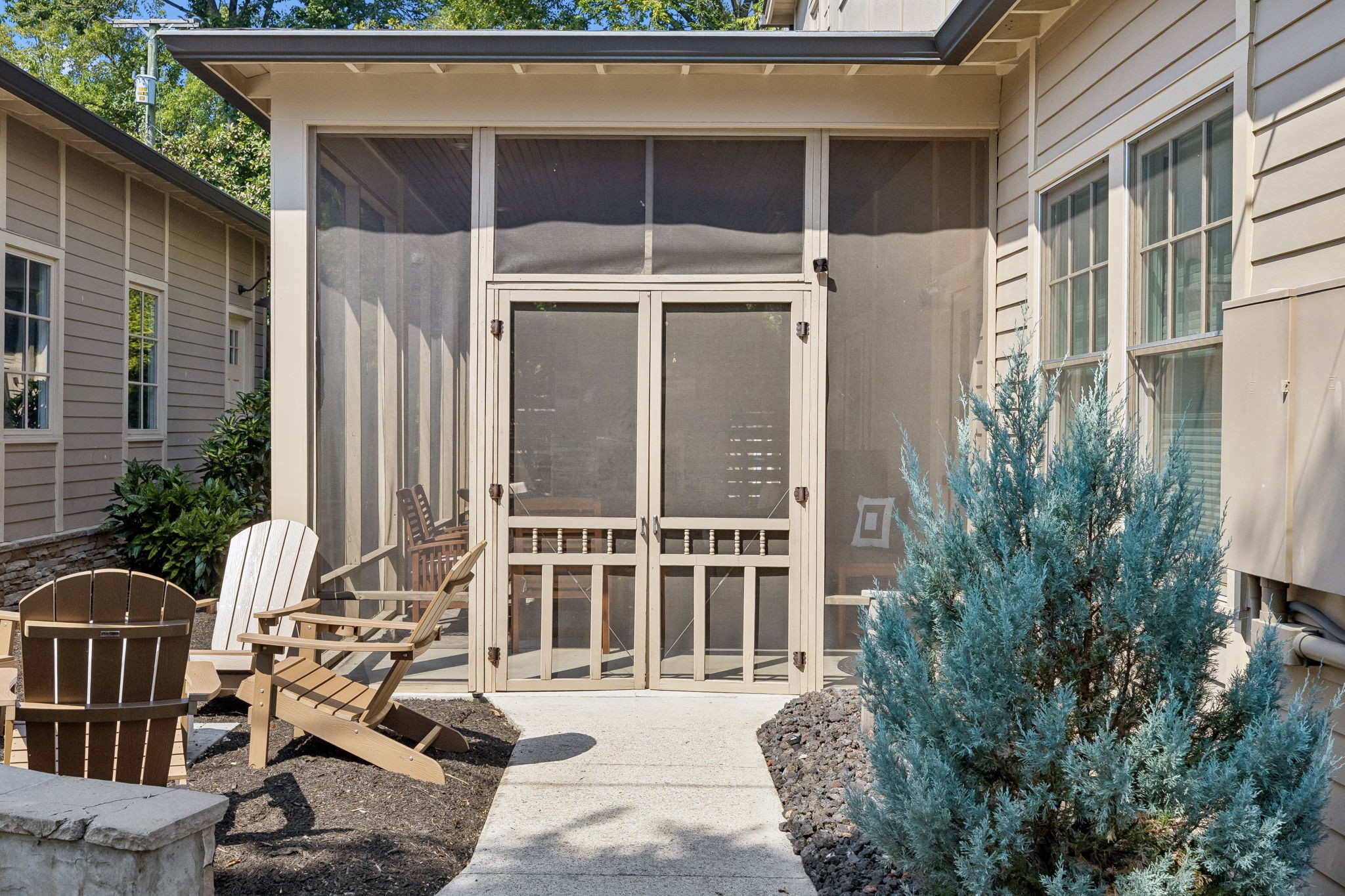 2813 Acklen
