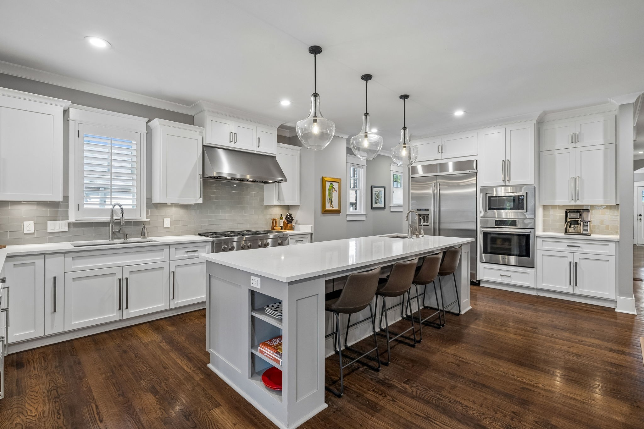 2813 Acklen