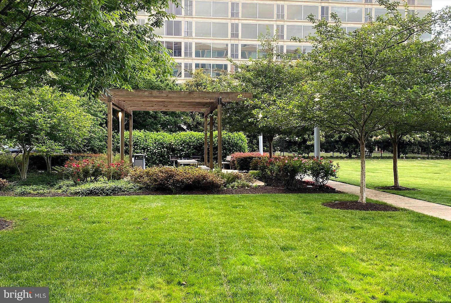 1101 3RD STREET SW 111