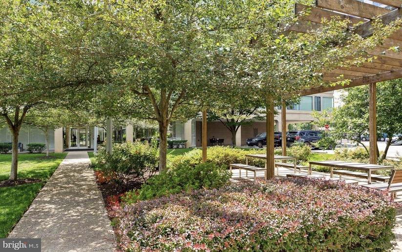 1101 3RD STREET SW 111