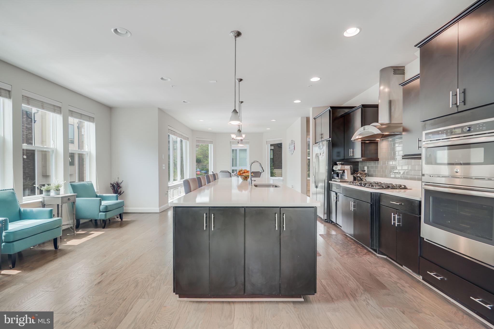 515 HALLIARD LANE 398