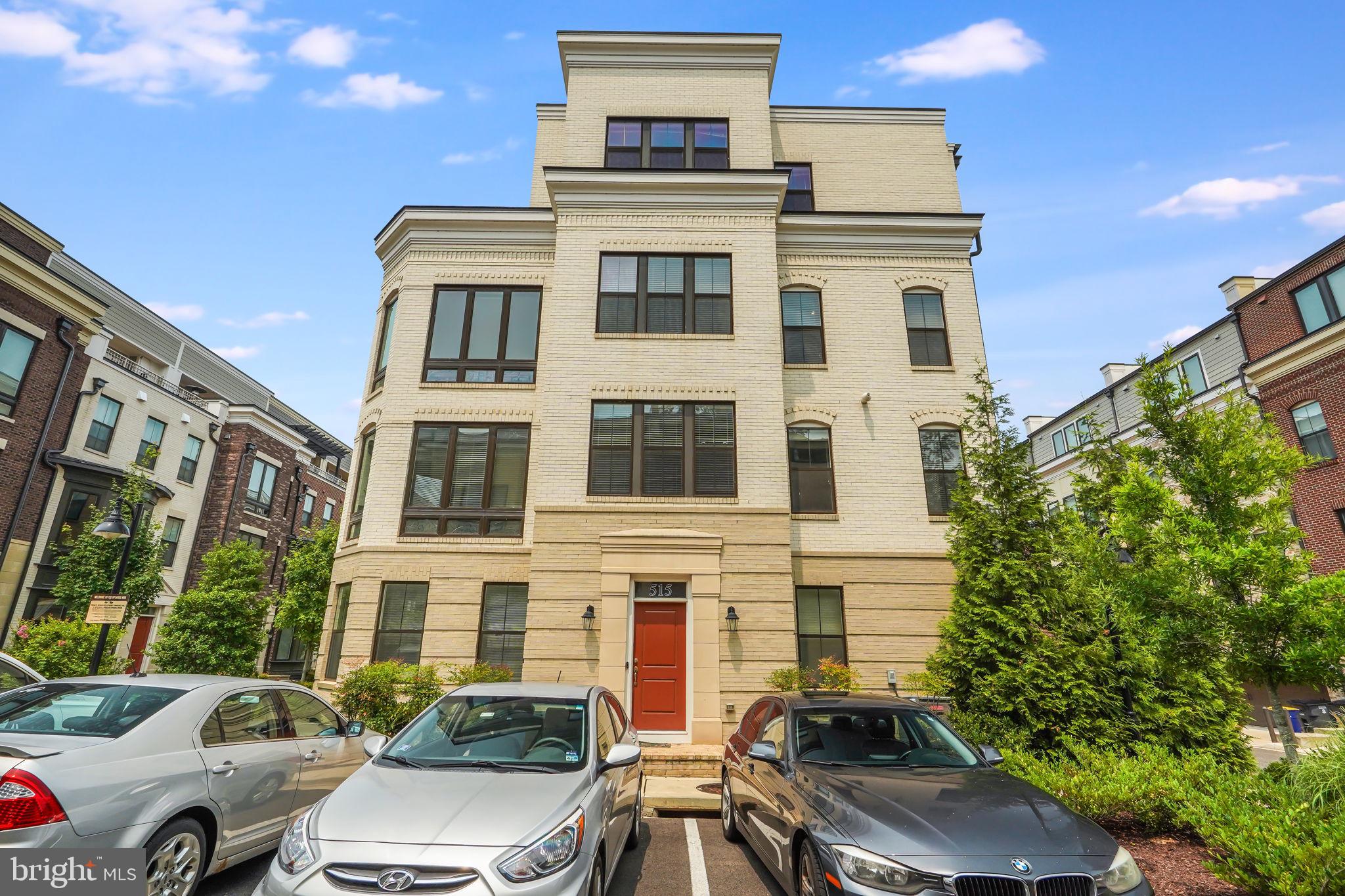 515 HALLIARD LANE 398