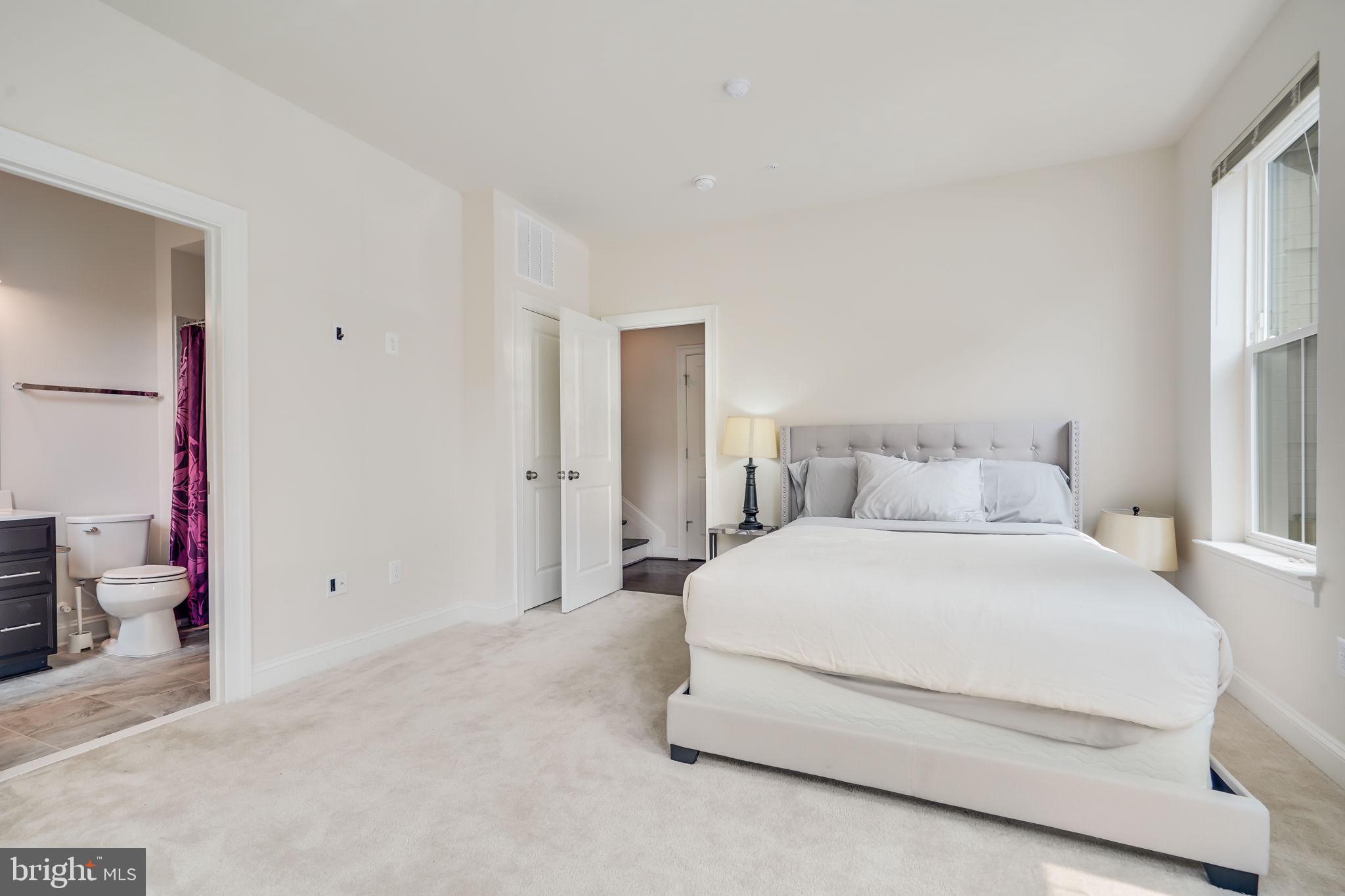 515 HALLIARD LANE 398