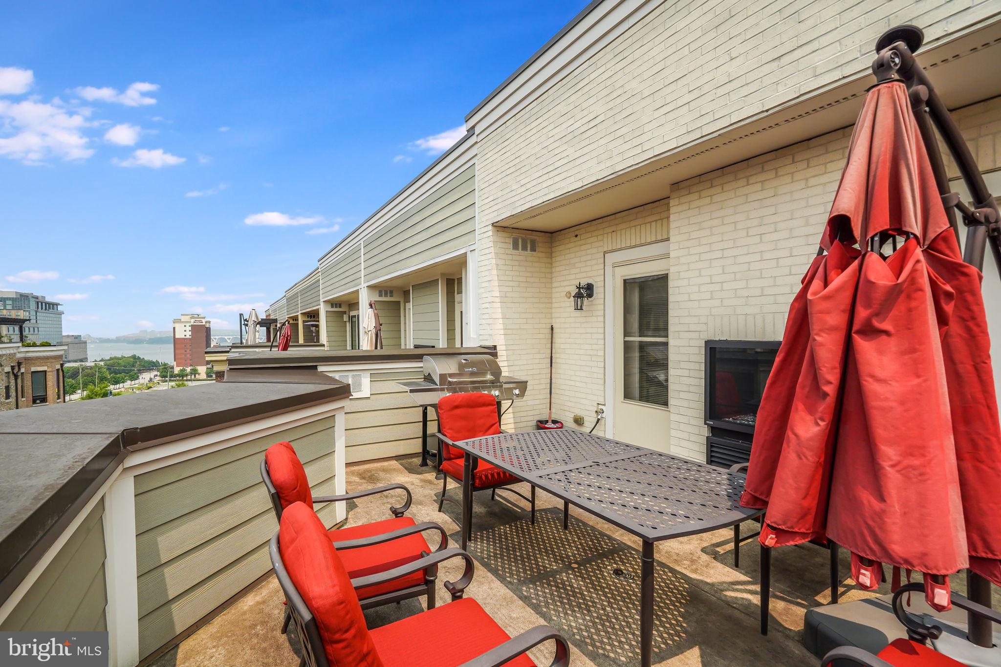 515 HALLIARD LANE 398