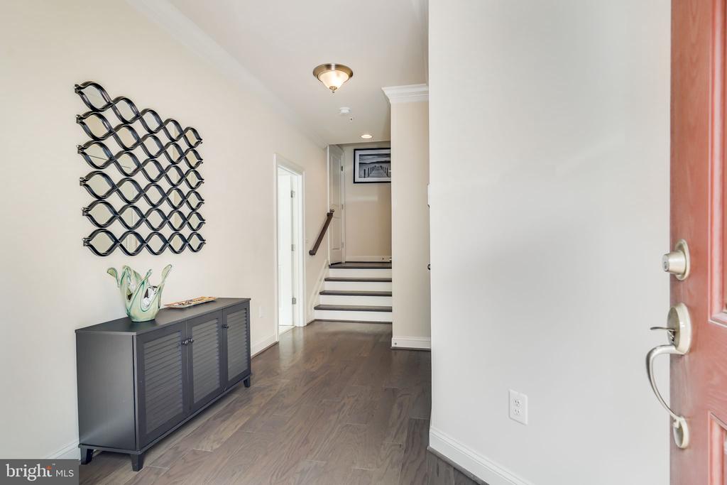 515 HALLIARD LANE 398
