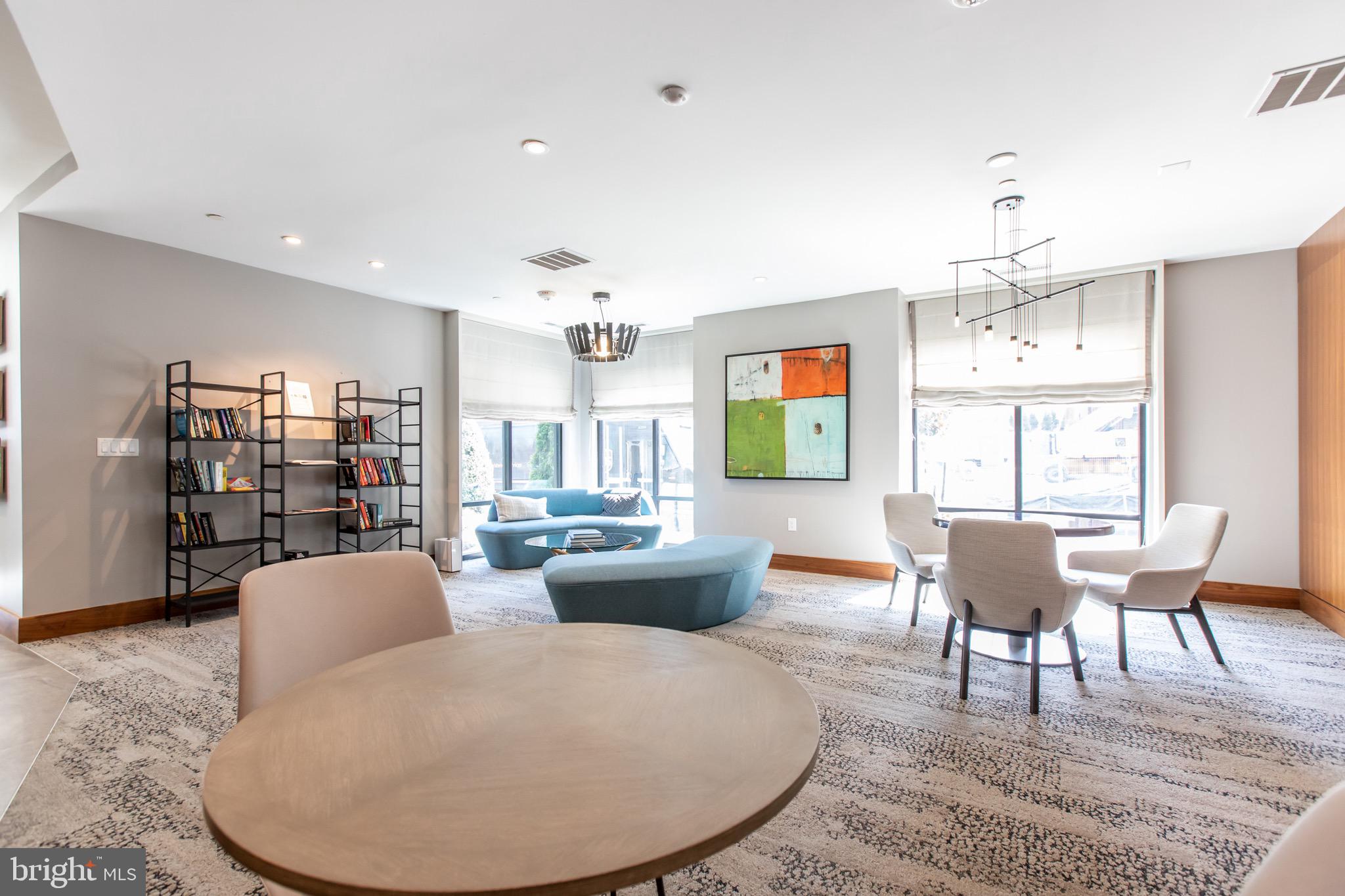 145 RIVERHAVEN DRIVE 224