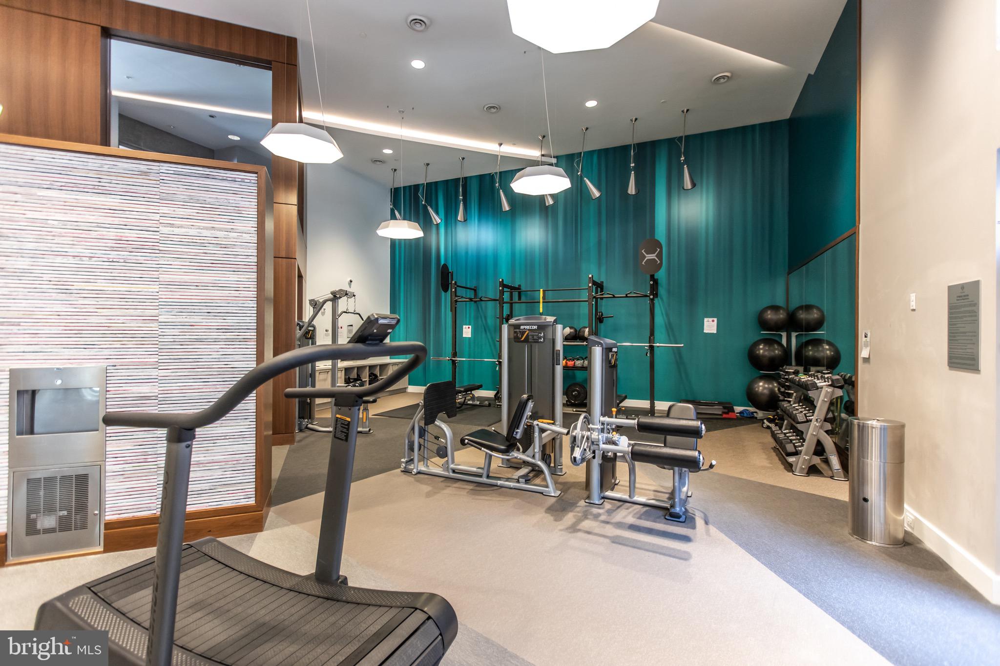 145 RIVERHAVEN DRIVE 224