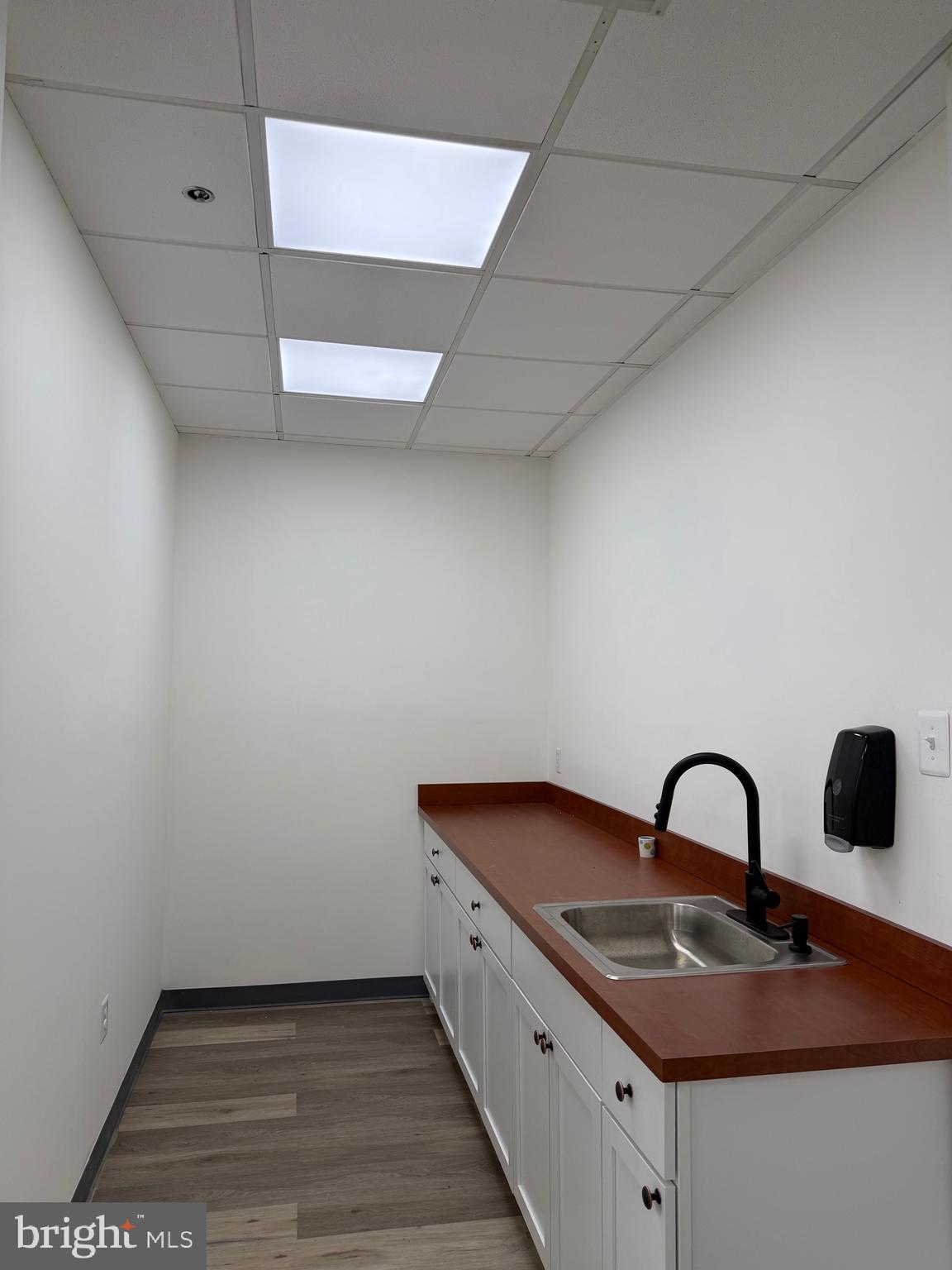 3321 TOLEDO TERRACE 1-10