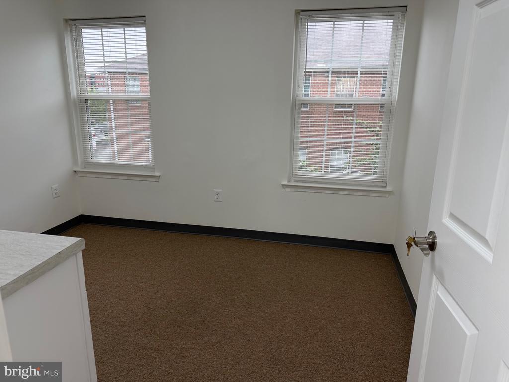 3321 TOLEDO TERRACE 1-10