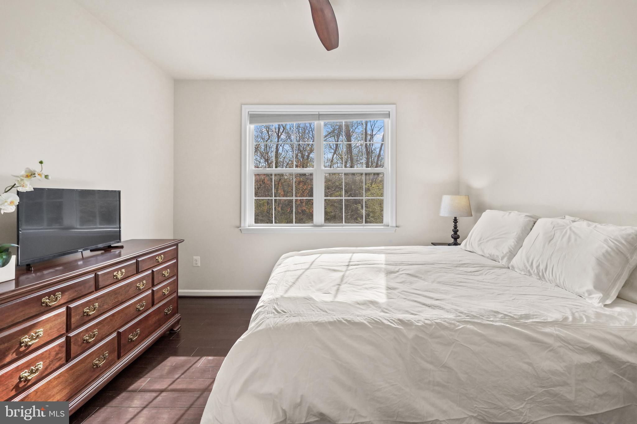 3571 HUNTLEY MANOR LANE