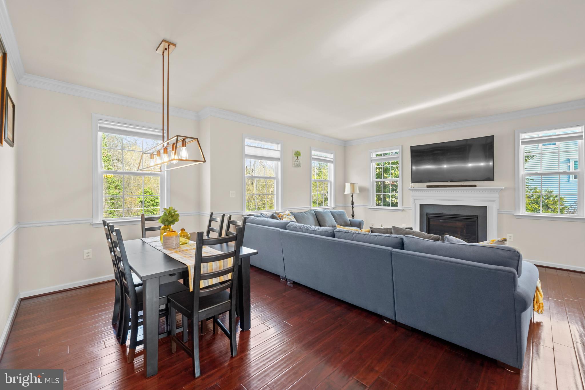 3571 HUNTLEY MANOR LANE