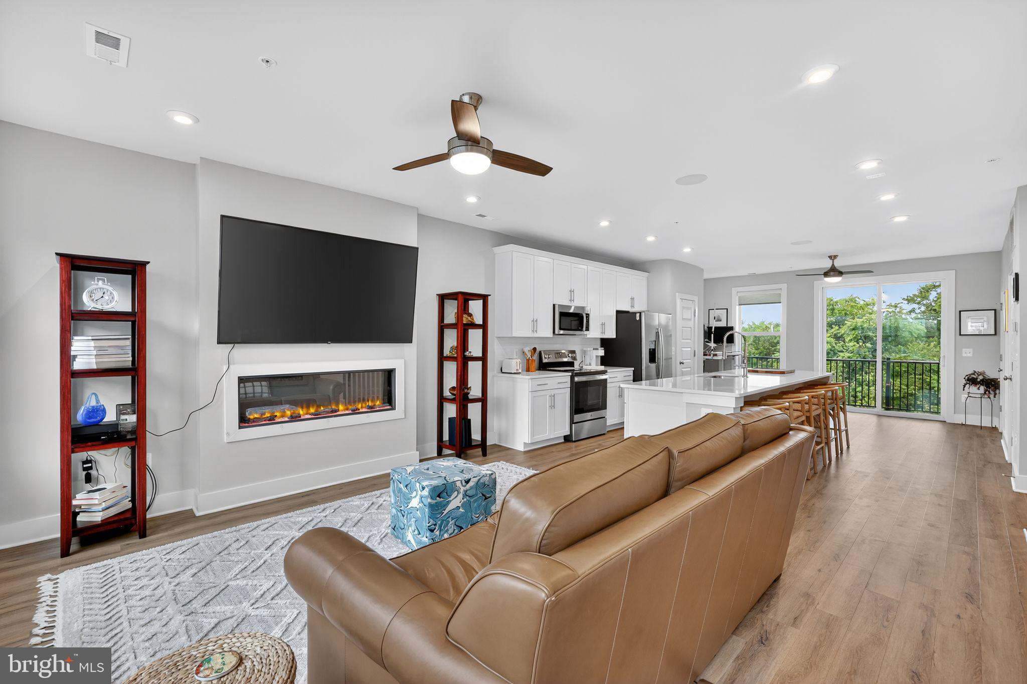 5268 OLD MAIN STREET C 303