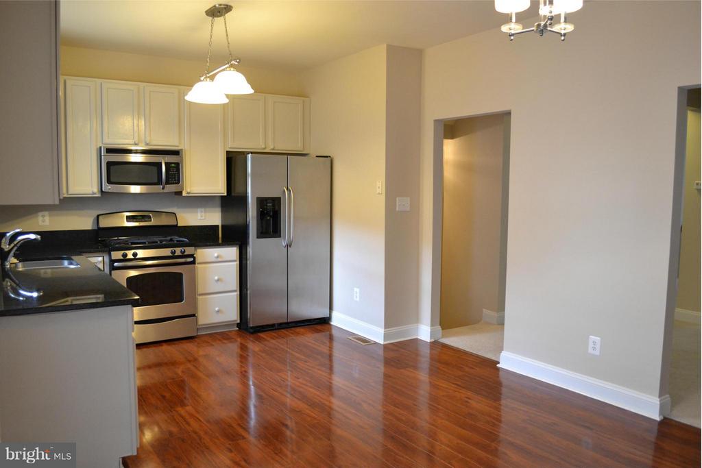 16732 SWEENEY LANE