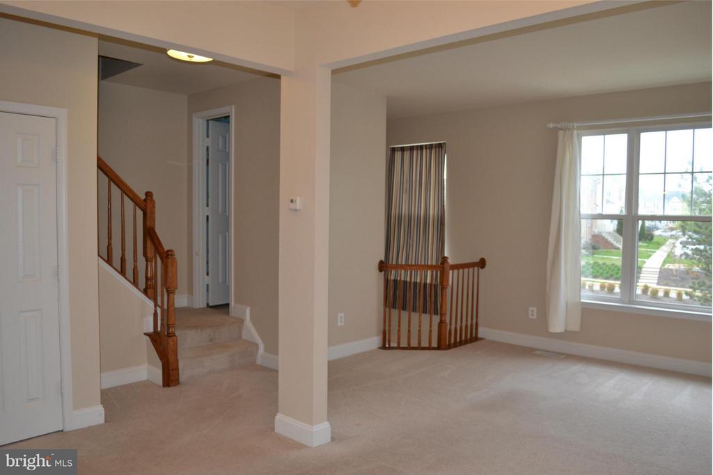 16732 SWEENEY LANE